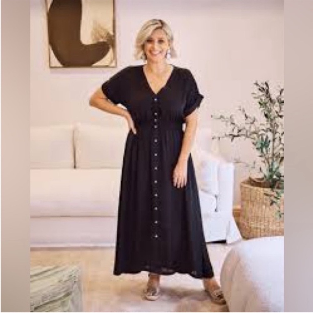 Carolina Handmade Black Satin Short Sleeve Maxi Shirt Dress. XXL. NWT.